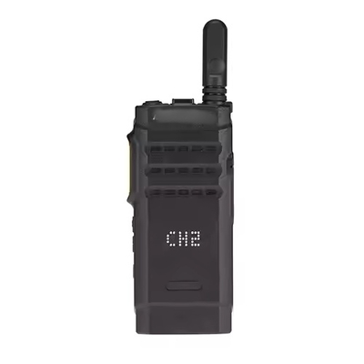 comprare Walkie Talkie UHF VHF 3W Potenza di uscita e batteria da 2000-2500mAh per una comunicazione migliorata fabbricazione online