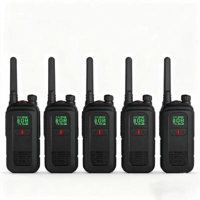 comprare Hot Sale Baofeng BF-T12 Mini Walkie Talkie With Charger for Kids Handheld Two Way Radio fabbricazione online