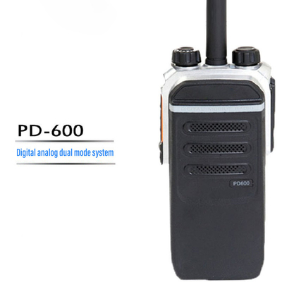 PD600 IP67 impermeabile impermeabile alla polvere ricco di applicazioni walkie-talkie analogo digitale